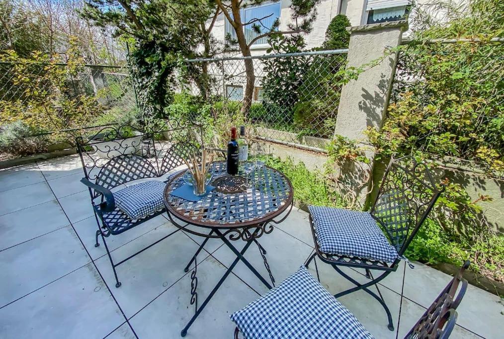 Stylisches Apartment Mit Terrasse In Der Altstadt Von Donauwörth 外观 照片